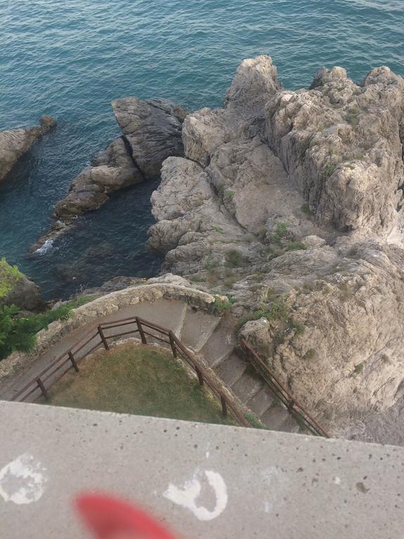 Il Capriccio Di Maria Guest House Vietri Exteriör bild